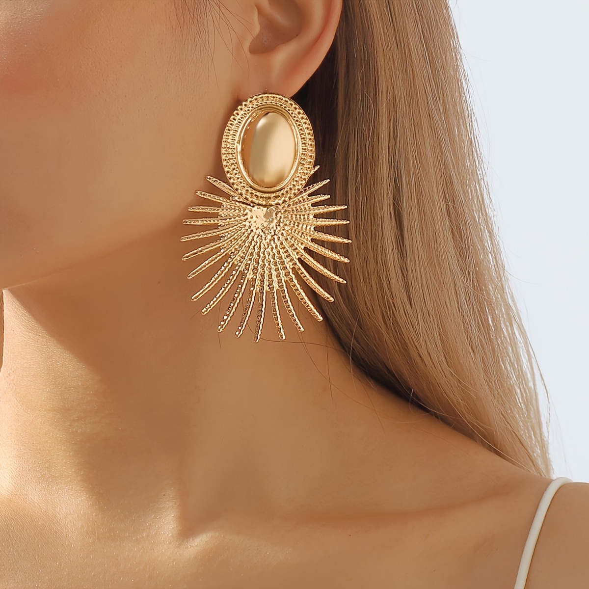 Geometric Fan Vintage Earrings with Golden Touch